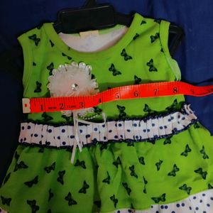 Kids Green 🟢frock Small