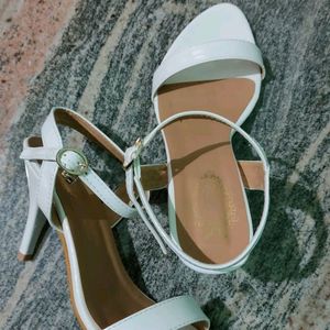 Orysta womens heels