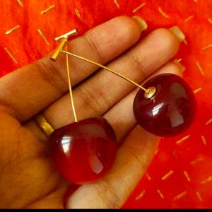 Beautiful Korean Cherry 🍒 Earrings