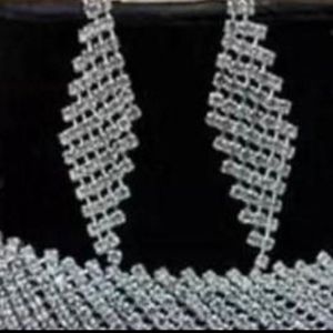 Rhinestone A.D Necklace with Earrings