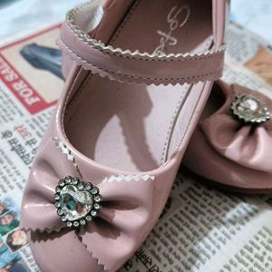 Pink 🩷 Sandal For Girls Good Quality Product