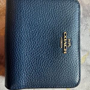 Coach Wallet , Almost In New Condition