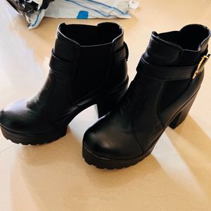 Black Boots