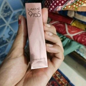 Lakme Pink Lipstick & Kajal Combo