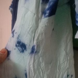 A LineTie Dye Kurti   With Dupatta