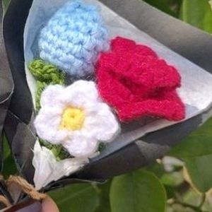 Crochet Handmade Small Flower Bouquet