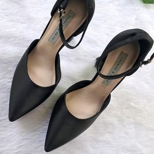 Ankle Strap Platform Pumps