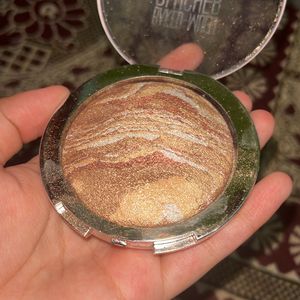 Brand New Swis Beauty Baked Blush And Highlighter