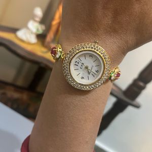 Women Bracelet Watch Gold Colour With Stones