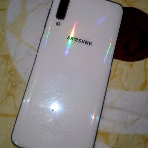 Samsung A50 Smartphone