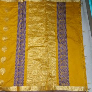 Gold Yellow Beautiful Pattu Saree With Blouse