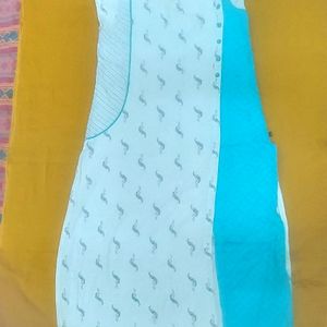 Avaasa Women Kurta