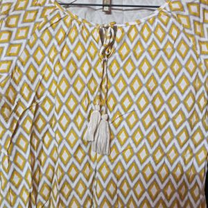 Geometric Pattern Tunic With Tassel