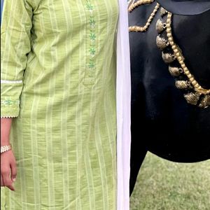 GREEN KURTA