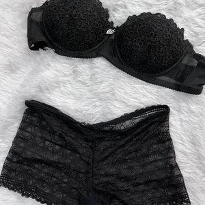 Beautiful Bra Set