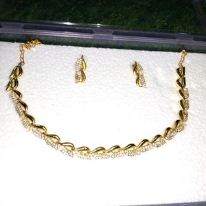 Designer Gold Plated Jewellery Set For Women