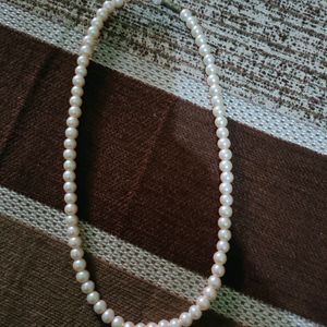 Pure Pearl Necklace