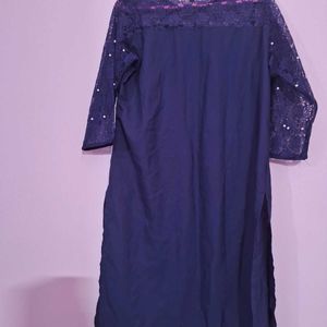 Full Body Moti Kurti With Net Sleeves Of Xl Size.