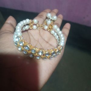 Stone & Pearl Bracelate