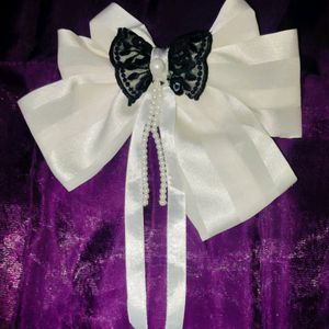 Brand newBts Bow hair Clip