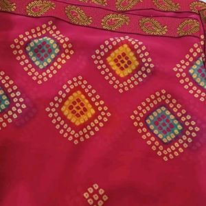 Printed Soft Saree With Unstitched Blouse