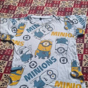 Minion T-shirt