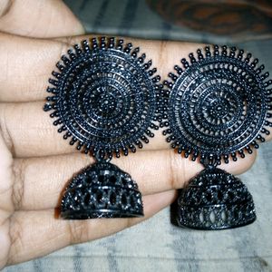 Six Pieces Ethnic Earrings Sets