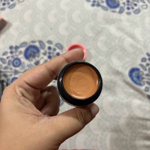 Benifit Boiing Concealer Shade No 4