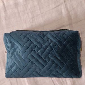 Make Up Accessories Pouch