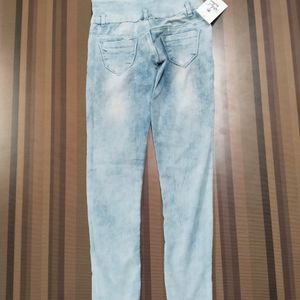 V-03 Size-30 Slim Fit Women Denim Jeans