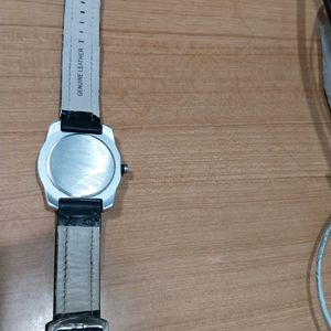 Fastrack black leather watch