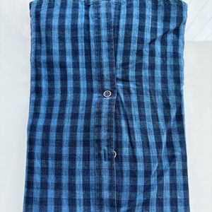 Men Shirt Size 40 (L)