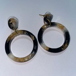 Round Earrings