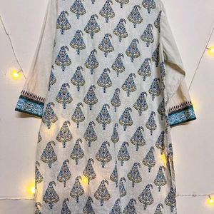 AKKRITI PANTALOONS KURTI