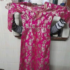 Beautiful 🥰❤️ Banarasi Kurta Fully New