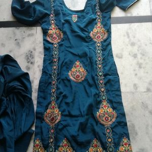 A Sea Green Punjabi Suit