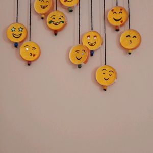 Wall Decor Smiley