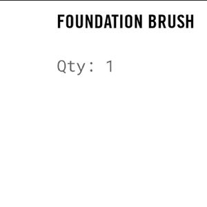 M.A.C DUAL FOUNDATION BRUSH