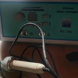 This Professional Ultrasonic Machine