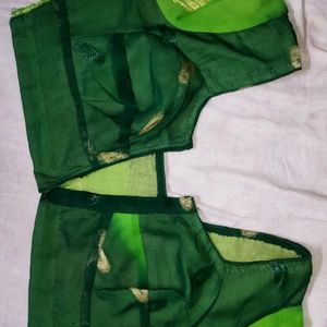 Beautiful Green Saree With Blouse