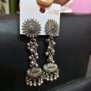 Silver Jhumka & Nose pin Combo