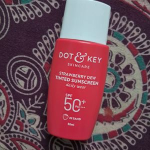 Dot and Key Tinted Sunscreen Shade 03 Sand