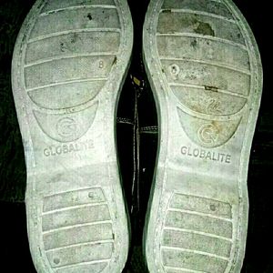 Branded Shoes In Half And Fix Price