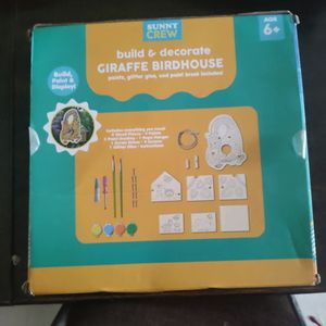 Giraffee Birdhouse Uk