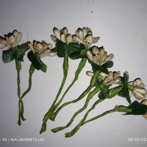 Artificial flowers