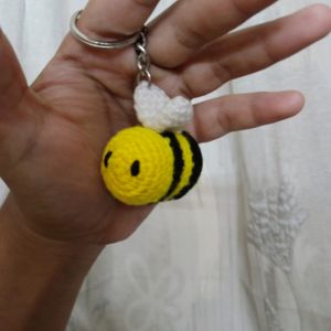 Crochet Honey Bee Keychain🌻🐝