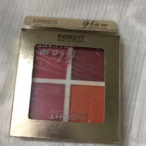 Insight glow Blusher Palette