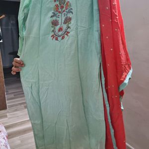 Kurta With Tikki And Thread Work & Duppata