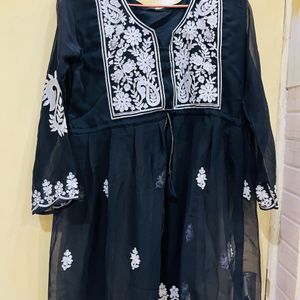 Perfect Black Kurti!