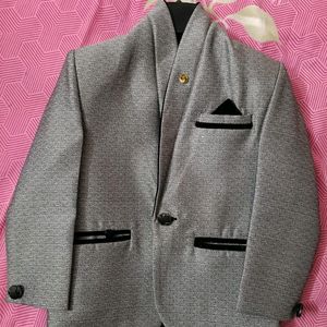 Blazer + Waistcoat + Shirt + Pant Set